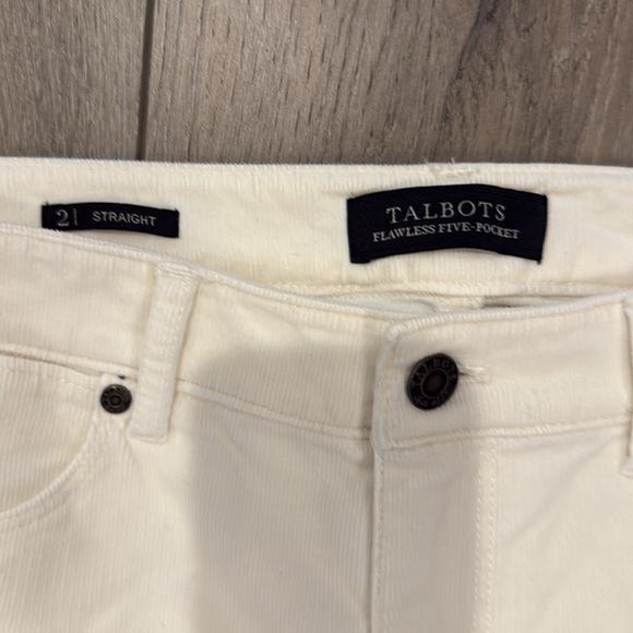 Talbots NWOT Women's Straight Leg Stretch Corduroy Jean Cut Pants - Ivory - 2 - Picture 4 of 9